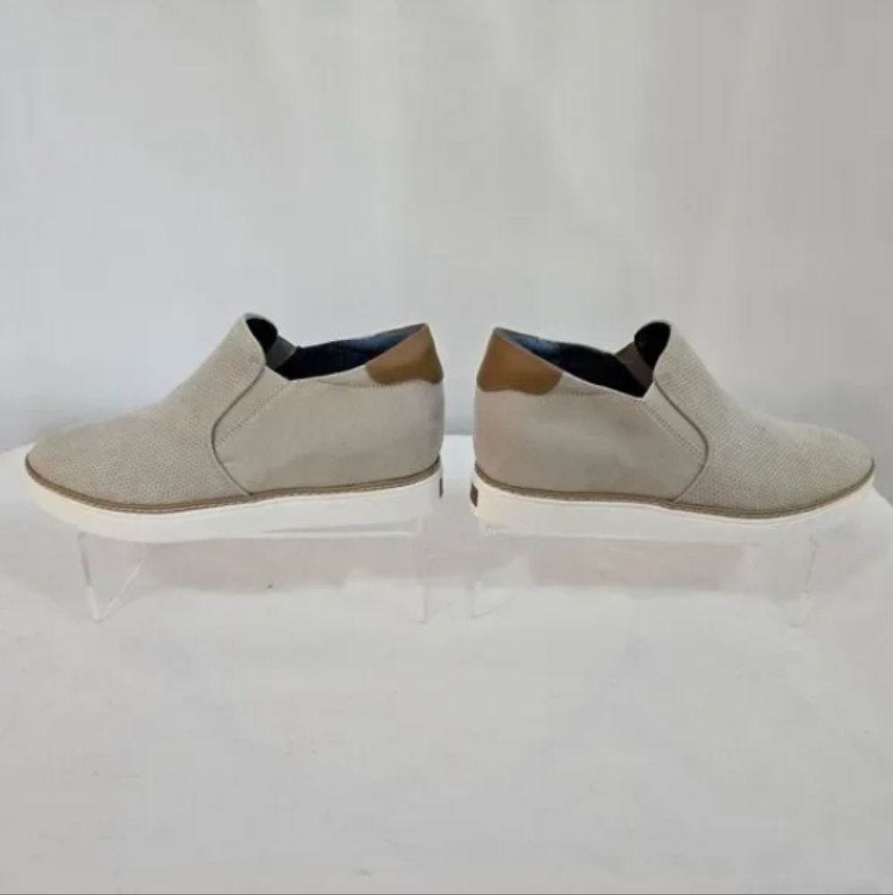 Linen shoes slip in shoes